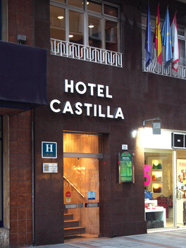 Fachada Hotel Castilla Gijón